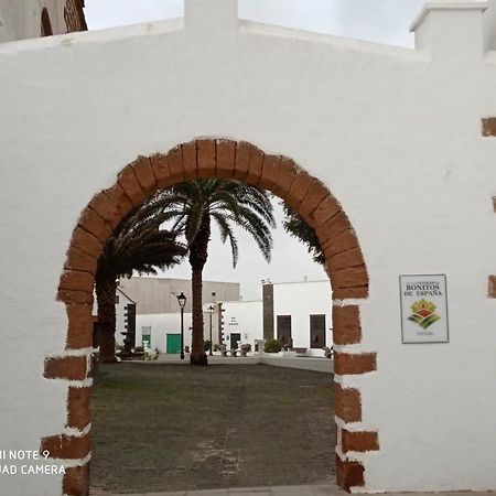 Precioso Apartamento Con Terraza En Teguise Teguise  Extérieur photo